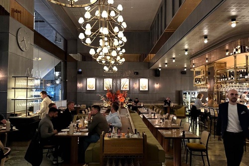 Closure of the Saltine restaurant in Highbury