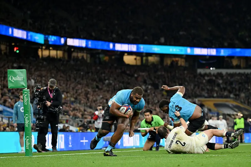 England beat Fiji 38–18 at Twickenham Stadium in their Autumn Test match.